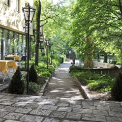 Gartenhotel Altmannsdorf Hotel 1