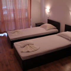 Apart-Hotel Royal Palm сейф в номере