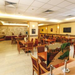 Danubius Hotel Arena - Budapest гостиничный бар