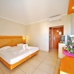 Отель Saint Constantin Hotel Греция, Кос - 1 отзыв об отеле, цены и фото номеров - забронировать отель Saint Constantin Hotel онлайн комната для гостей фото 4