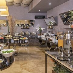 Отель Holiday Inn Istanbul Sisli питание фото 2