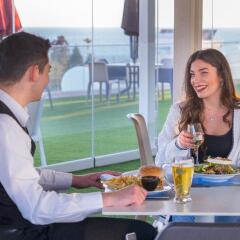 Emmantina Hotel спортивное сооружение