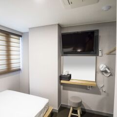 Отель Blue Mountain Myeongdong Южная Корея, Сеул - 1 отзыв об отеле, цены и фото номеров - забронировать отель Blue Mountain Myeongdong онлайн удобства в номере фото 2