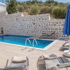 Villa Ipek by Akdenizvillam Турция, Калкан - отзывы, цены и фото номеров - забронировать отель Villa Ipek by Akdenizvillam онлайн бассейн фото 3