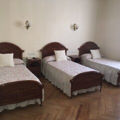 Отель Hostal Galaico Испания, Мадрид - отзывы, цены и фото номеров - забронировать отель Hostal Galaico онлайн комната для гостей фото 4
