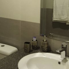 Alpine Hotel Nathiagali in Murree, Pakistan from 66$, photos, reviews - zenhotels.com bathroom