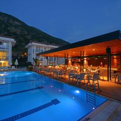 Belcekum Beach Hotel - All Inclusive бассейн