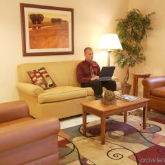 Отель Candlewood Suites Polaris интерьер отеля