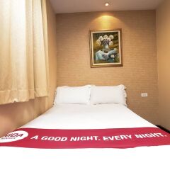 Отель Nida Rooms Phrakhanong 984 Station Бангкок комната для гостей фото 4