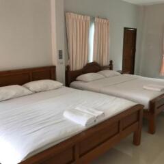 Отель Farm Suk Resort Pattaya Бангламунг комната для гостей