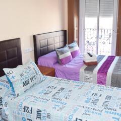 Отель Hostal Numancia Стандартный номер