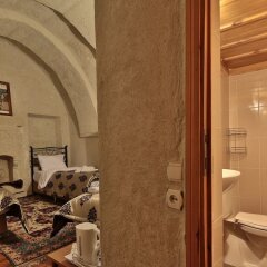 Melek Cave Hotel ванная