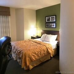 Sleep Inn Tanglewood in Roanoke, United States of America from 110$, photos, reviews - zenhotels.com guestroom