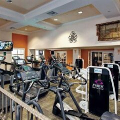 Отель Oakwood at Palazzo East США, Лос-Анджелес - отзывы, цены и фото номеров - забронировать отель Oakwood at Palazzo East онлайн фитнесс-зал
