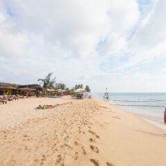 Отель Blue Paradise Resort пляж фото 2