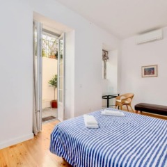 Отель Akicity Lisboa Graça Iris II комната для гостей фото 5