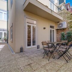 Отель Nomad's Terrace & Spacious Порту