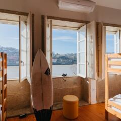 Хостел Happy Porto Hostel & Apartments Порту комната для гостей фото 5
