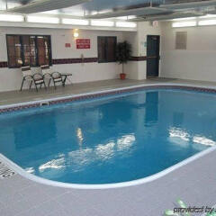 Отель Country Inn & Suites Columbus Airport США, Колумбус - отзывы, цены и фото номеров - забронировать отель Country Inn & Suites Columbus Airport онлайн бассейн фото 3