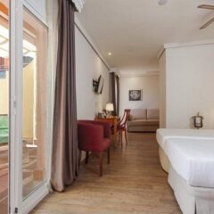 Hotel Fénix Torremolinos - Adults Only комната для гостей фото 5
