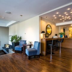Отель The Athens Gate Hotel Греция, Афины - 2 отзыва об отеле, цены и фото номеров - забронировать отель The Athens Gate Hotel онлайн интерьер отеля фото 3