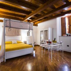Отель La Casa di Ilde al Duomo - Luxury Сиракуза комната для гостей фото 3