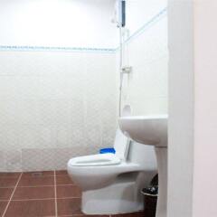 Отель The Club Ten Beach Resort Филиппины, остров Боракай - отзывы, цены и фото номеров - забронировать отель The Club Ten Beach Resort онлайн ванная фото 2
