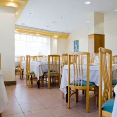 Отель Apartamentos Los Arces питание