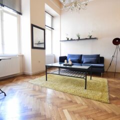 Отель Standard Apartment by Hi5 - Mérleg 9. Венгрия, Будапешт - отзывы, цены и фото номеров - забронировать отель Standard Apartment by Hi5 - Mérleg 9. онлайн комната для гостей фото 2
