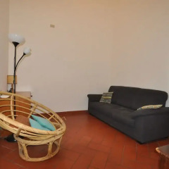Отель Comfortable 3BD Apt 7min Walk to The Train Station Италия, Флоренция - отзывы, цены и фото номеров - забронировать отель Comfortable 3BD Apt 7min Walk to The Train Station онлайн комната для гостей фото 4