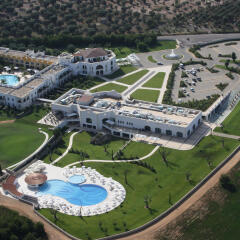 Отель Doubletree By Hilton Acaya Golf Resort Верноле бассейн фото 2