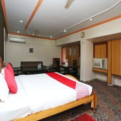 OYO 15468 Hotel Sharda комната для гостей фото 2
