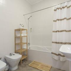 Отель Emporium Lisbon Suites ванная