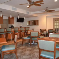 Отель Wyndham Garden Baton Rouge питание