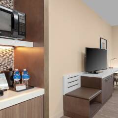 Hilton Garden Inn Waco in Waco, United States of America from 196$, photos, reviews - zenhotels.com room amenities