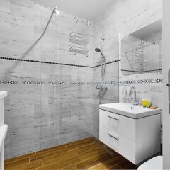 Отель Wola-Odolany 1 Bedroom Apartment Польша, Варшава - отзывы, цены и фото номеров - забронировать отель Wola-Odolany 1 Bedroom Apartment онлайн ванная