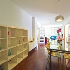 Отель Barcelonaforrent The Gaudi Suites Барселона интерьер отеля