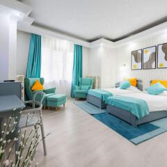 Отель Relax Comfort Suites комната для гостей