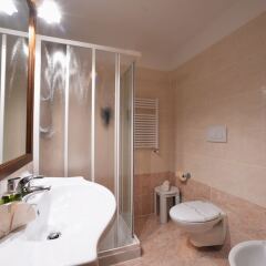 Hotel Alle Mondine Прамаджоре ванная