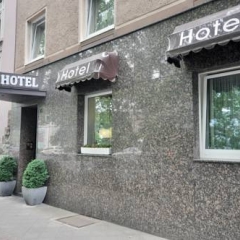 Hotel Am Ehrenhof вид на фасад