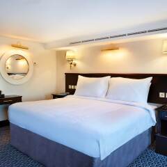 Queen Elizabeth 2 Hotel комната для гостей