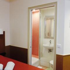 Отель Hôtel Marignan комната для гостей фото 3