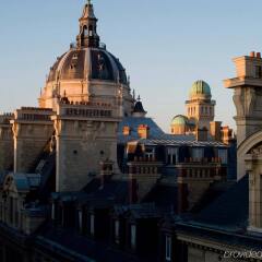 Отель Grand Hotel Saint Michel Франция, Париж - 1 отзыв об отеле, цены и фото номеров - забронировать отель Grand Hotel Saint Michel онлайн балкон