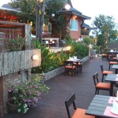 Отель The Chalet Phuket Resort Таиланд, Пхукет - отзывы, цены и фото номеров - забронировать отель The Chalet Phuket Resort онлайн питание фото 3