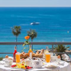 Hotel Barriere Le Majestic в номере