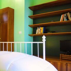 Отель 4 Season Bed And Breakfast Roma Рим комната для гостей фото 5