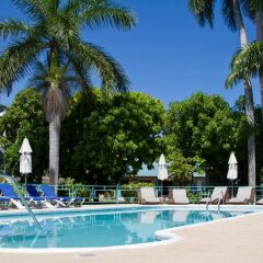 Отель Tobys Resort Ямайка, Монтего-Бей - отзывы, цены и фото номеров - забронировать отель Tobys Resort онлайн бассейн фото 3