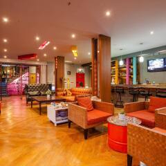 The Oddy Hip Hotel гостиничный бар