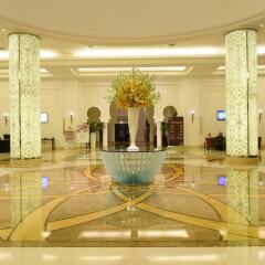 Отель The Ajman Palace интерьер отеля фото 2