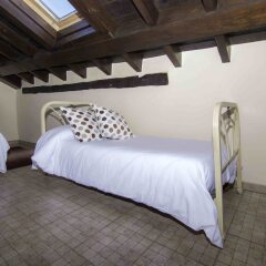 Отель La Casona de Tresgrandas сейф в номере